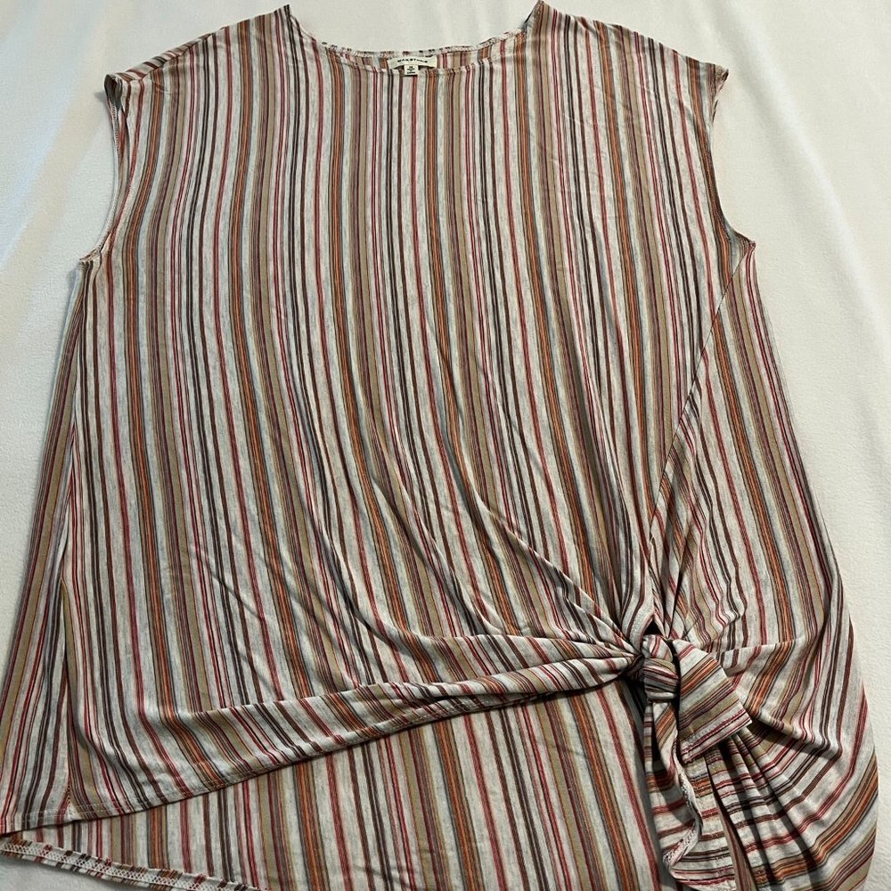 Stretch Max Studio Sleeveless Top with side tie Size 1x
